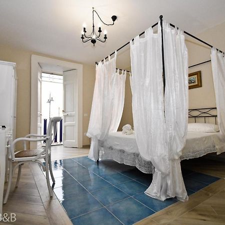 Il Timone B&B Castellammare di Stabia Bagian luar foto